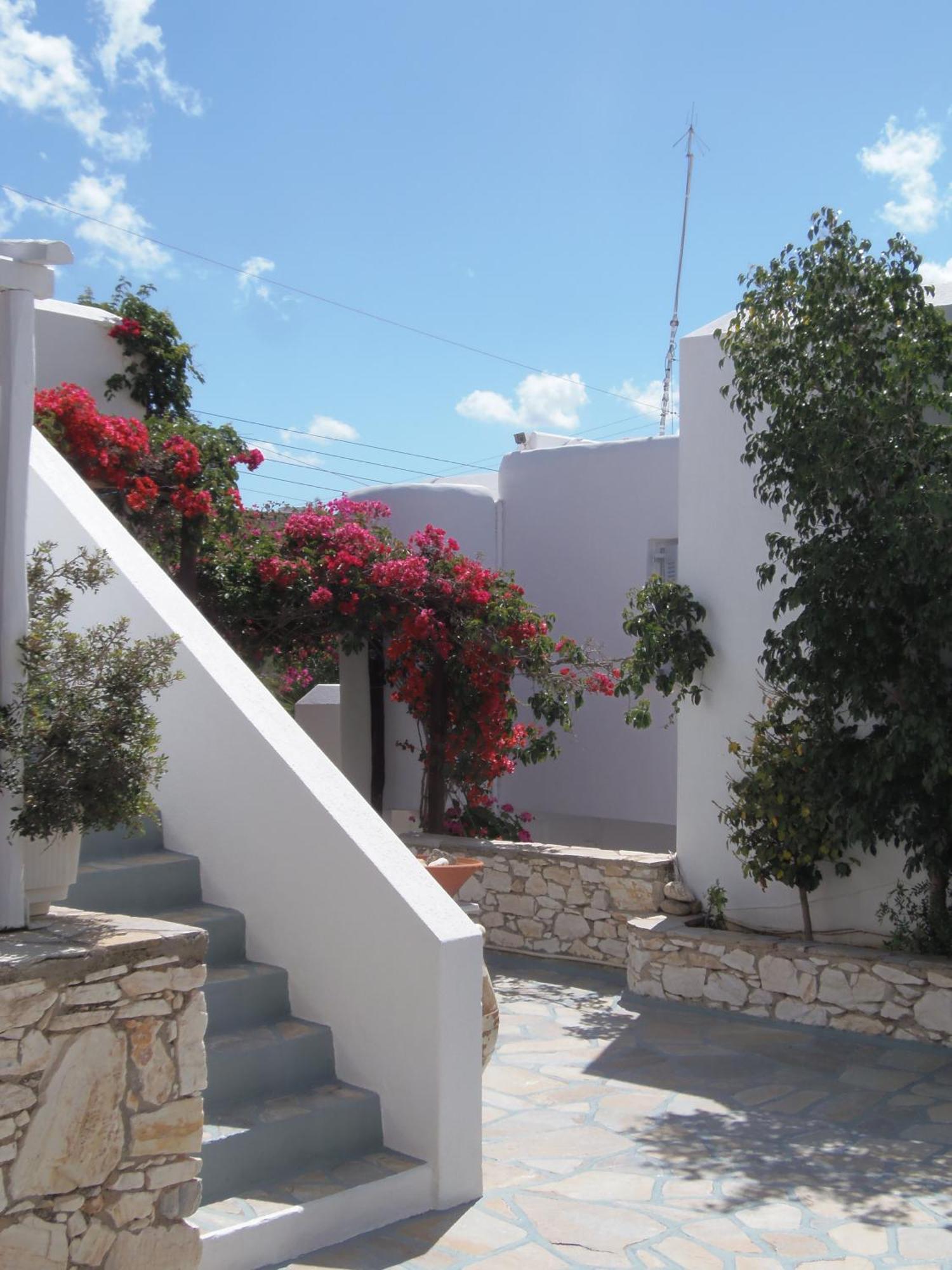 Hotel Manos Naoussa Exterior foto