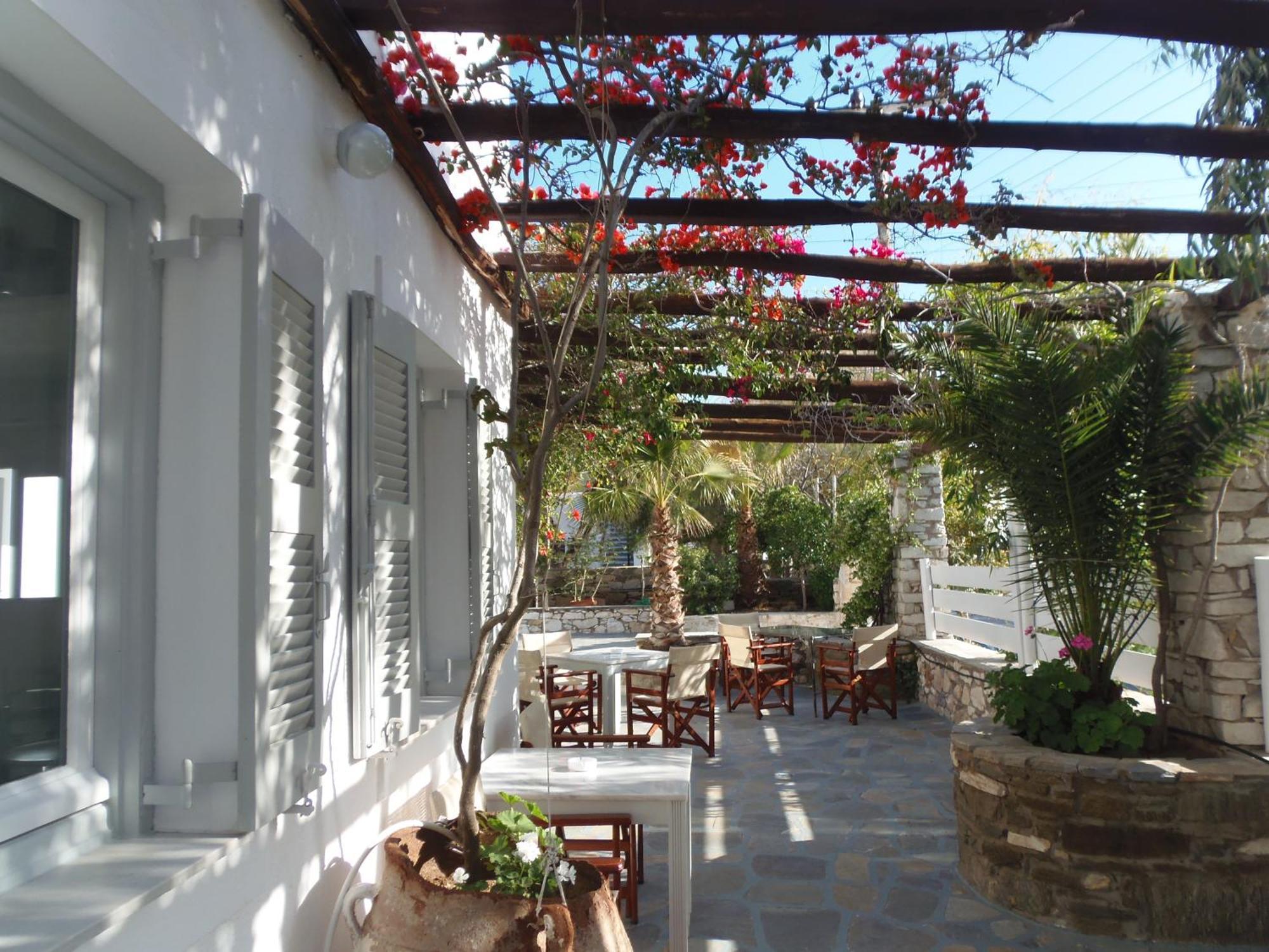 Hotel Manos Naoussa Exterior foto