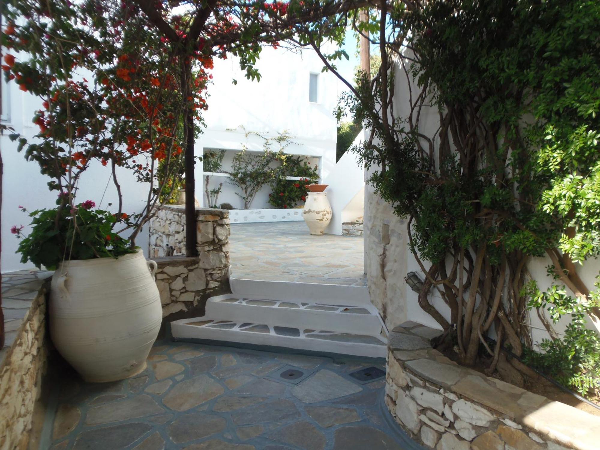 Hotel Manos Naoussa Exterior foto